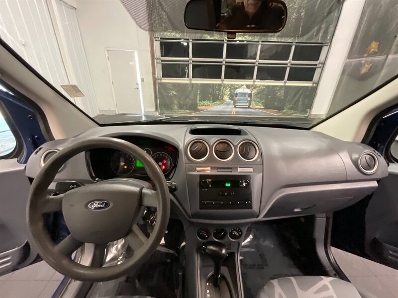 2013 Ford Transit Connect Cargo Van /2nd Sliding door /1-Owner /71,000 MILES  LOCAL OREGON VAN / Excel Cond / CARGO VAN - Photo 20 - Gladstone, OR 97027