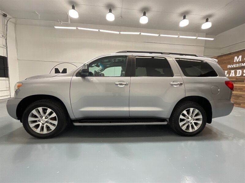 2015 Toyota Sequoia Limited Sport Utility 4X4 / 5.7L V8 / 85K MILES  / LOCAL SUV w. ZERO RUST / Leather Heated Seats / Sunroof / Navigation & Backup Camera / - Photo 3 - Gladstone, OR 97027