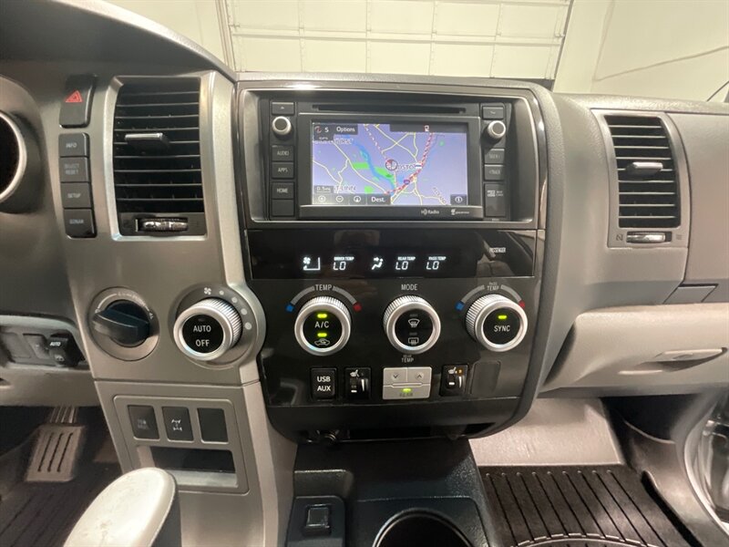 2015 Toyota Sequoia Limited Sport Utility 4X4 / 5.7L V8 / 85K MILES  / LOCAL SUV w. ZERO RUST / Leather Heated Seats / Sunroof / Navigation & Backup Camera / - Photo 16 - Gladstone, OR 97027