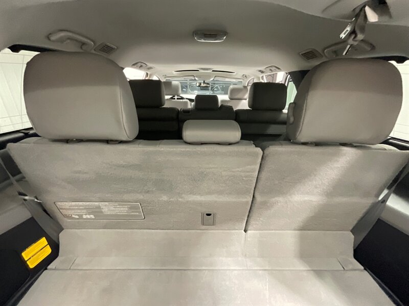 2015 Toyota Sequoia Limited Sport Utility 4X4 / 5.7L V8 / 85K MILES  / LOCAL SUV w. ZERO RUST / Leather Heated Seats / Sunroof / Navigation & Backup Camera / - Photo 44 - Gladstone, OR 97027