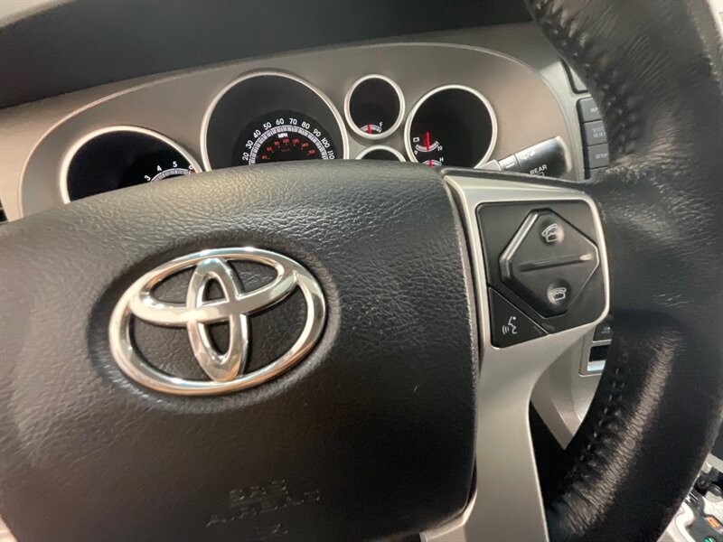 2015 Toyota Sequoia Limited Sport Utility 4X4 / 5.7L V8 / 85K MILES  / LOCAL SUV w. ZERO RUST / Leather Heated Seats / Sunroof / Navigation & Backup Camera / - Photo 56 - Gladstone, OR 97027
