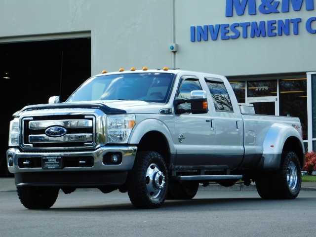 2011 Ford F-350 Super Duty Lariat / Dually / 4WD/ 6.7L DIESEL   - Photo 51 - Portland, OR 97217