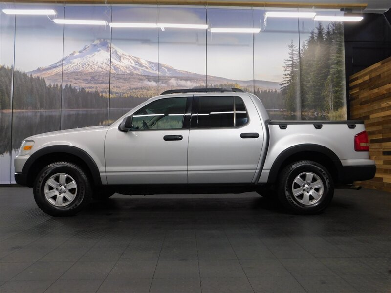 2009 Ford Explorer Sport Trac   - Photo 3 - Gladstone, OR 97027