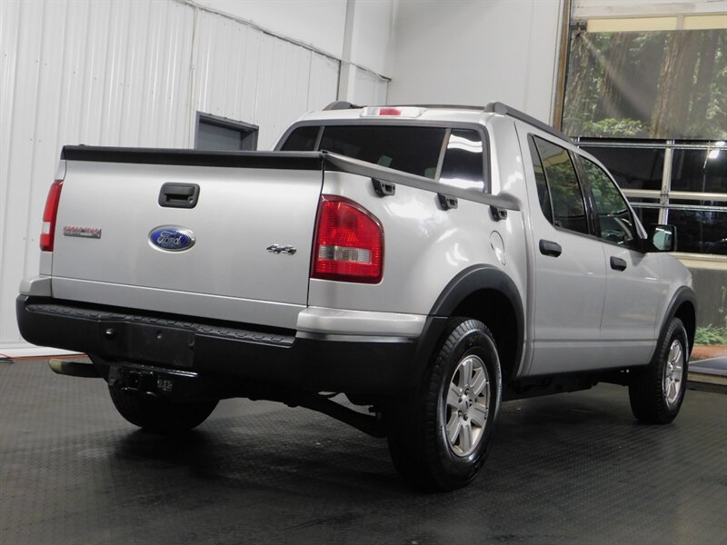 2009 Ford Explorer Sport Trac   - Photo 8 - Gladstone, OR 97027