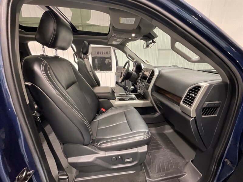 2019 Ford F-150 Lariat / 4X4 / 3.5L V6 / LEATHER / PANORAMIC / NAV / BACKUP CAM / LOW MILES / EXL COND - Photo 14 - Gladstone, OR 97027