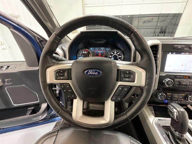 2019 Ford F-150 Lariat / 4X4 / 3.5L V6 / LEATHER / PANORAMIC / NAV / BACKUP CAM / LOW MILES / EXL COND - Photo 17 - Gladstone, OR 97027