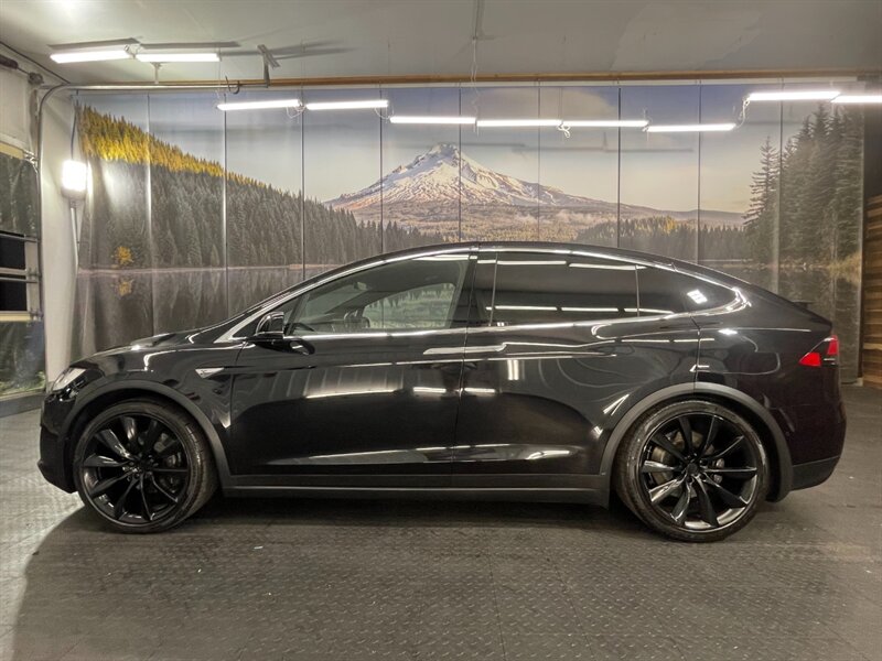 2016 Tesla Model X 90D AWD / 3RD ROW SE   - Photo 3 - Gladstone, OR 97027