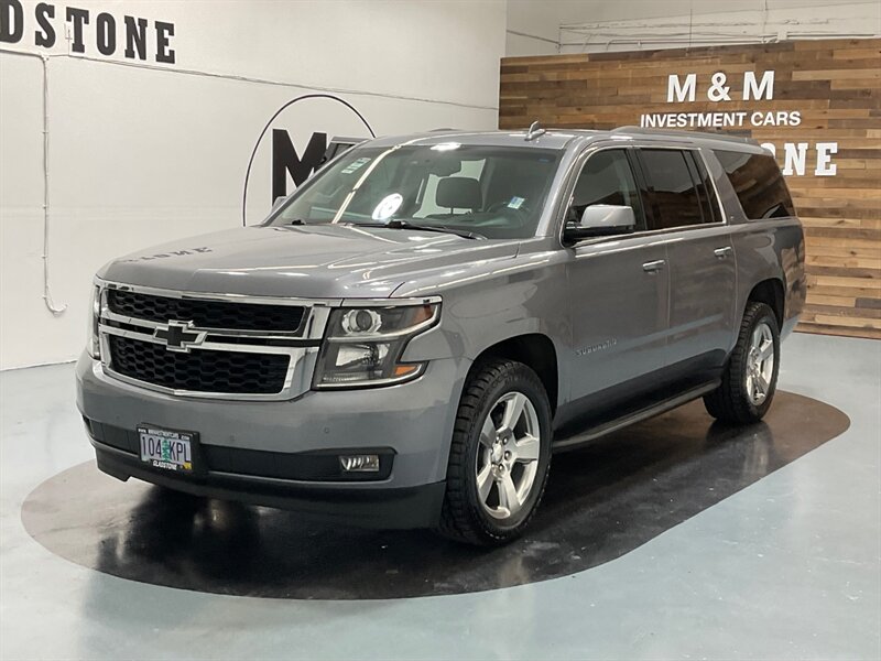 2018 Chevrolet Suburban LT   - Photo 1 - Gladstone, OR 97027