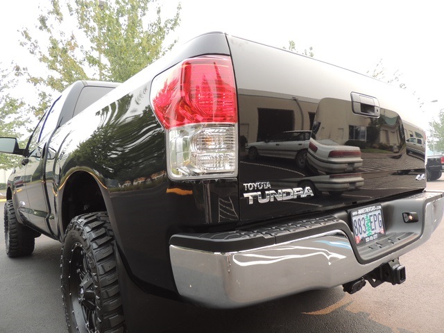 2010 Toyota Tundra Double Cab / 4X4 / 5.7L / 1-OWNER / LIFTED   - Photo 10 - Portland, OR 97217