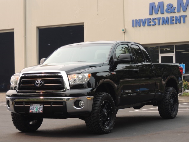 2010 Toyota Tundra Double Cab / 4X4 / 5.7L / 1-OWNER / LIFTED   - Photo 37 - Portland, OR 97217