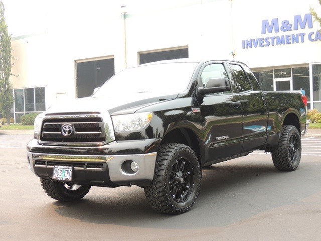 2010 Toyota Tundra Double Cab / 4X4 / 5.7L / 1-OWNER / LIFTED   - Photo 35 - Portland, OR 97217