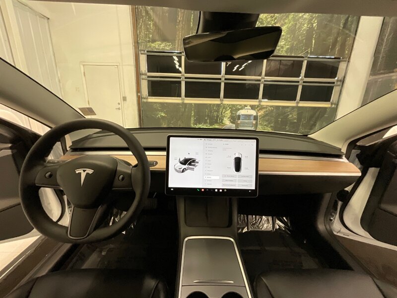 2022 Tesla Model 3 Sedan / FULL SELF DRIVING AUTO PILOT / 17,000 MILE  / 1-OWNER LOCAL / Panoramic Roof / Leather & Heated Seats / AUTO PILOT - Photo 48 - Gladstone, OR 97027