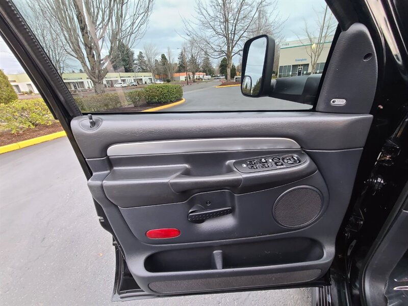 2004 Dodge Ram Pickup 2500 SLT  / HIGH OUTPUT CUMMINS / NEW FUEL WHEELS & TIRES / BRUSH GUARD - Photo 33 - Portland, OR 97217