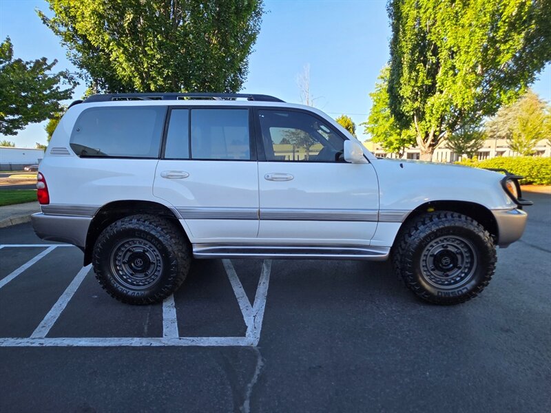 2003 Toyota Land Cruiser 4WD / BRAND NEW DOBINSONS LIFT  / TIMING BELT + WATER PUMP JUST DONE / DIFF LOCK / BRAND NEW BLACK RHINO WHEELS / 3RD ROW SEAT / FULLY LOADED / ZERO RUST - Photo 4 - Portland, OR 97217