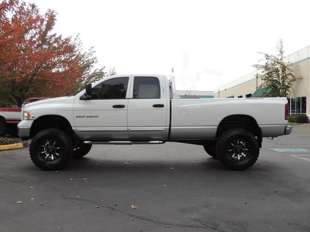 2003 Dodge Ram 2500 Laramie / 4X4 / 5.9L DIESEL / LIFTED / HIGH OUTPUT   - Photo 3 - Portland, OR 97217