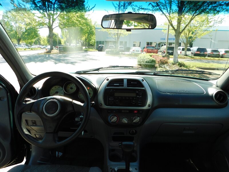 2002 Toyota RAV4 4WD / 4-cyl / Automatic / Clean Title / LOW MILES   - Photo 18 - Portland, OR 97217