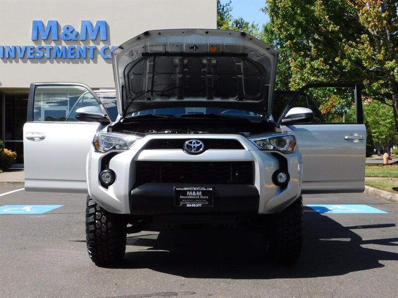 2014 Toyota 4Runner SR5 4X4 / 3RD SEAT / LIFTED LIFTED / LOW MILES   - Photo 32 - Portland, OR 97217