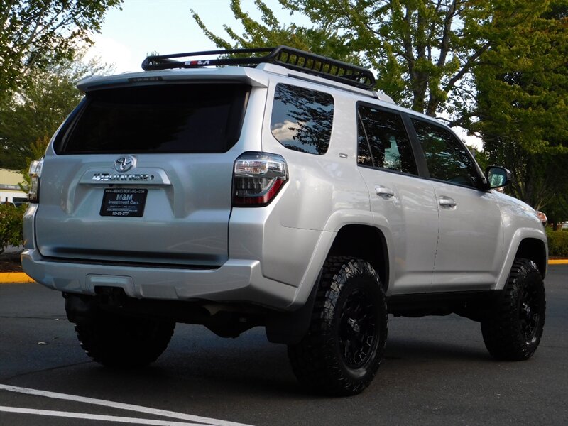 2014 Toyota 4Runner SR5 4X4 / 3RD SEAT / LIFTED LIFTED / LOW MILES   - Photo 8 - Portland, OR 97217