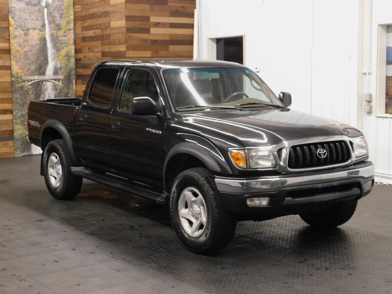 2004 Toyota Tacoma V6 TRD OFF RD 4X4 /   - Photo 2 - Gladstone, OR 97027