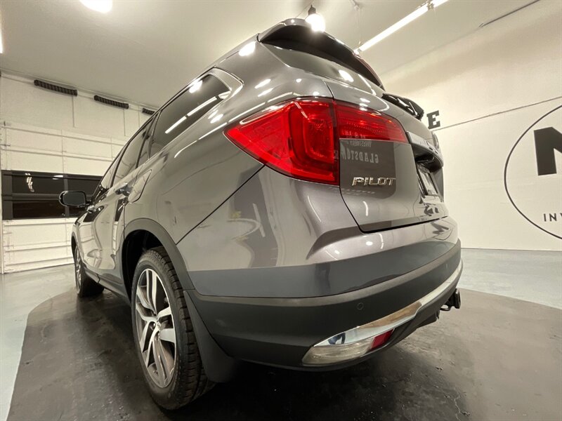 2016 Honda Pilot Touring AWD / 3RD ROW SEAT / Leather /Sunroof  /Navigation / DVD Player - Photo 60 - Gladstone, OR 97027