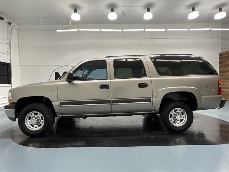 2003 Chevrolet Suburban 2500 LS 4X4 / 8.1L V8 / 3RD ROW / 133K MILES  / LOCAL NO RUST  / BF GOODRICH TIRES - Photo 3 - Gladstone, OR 97027