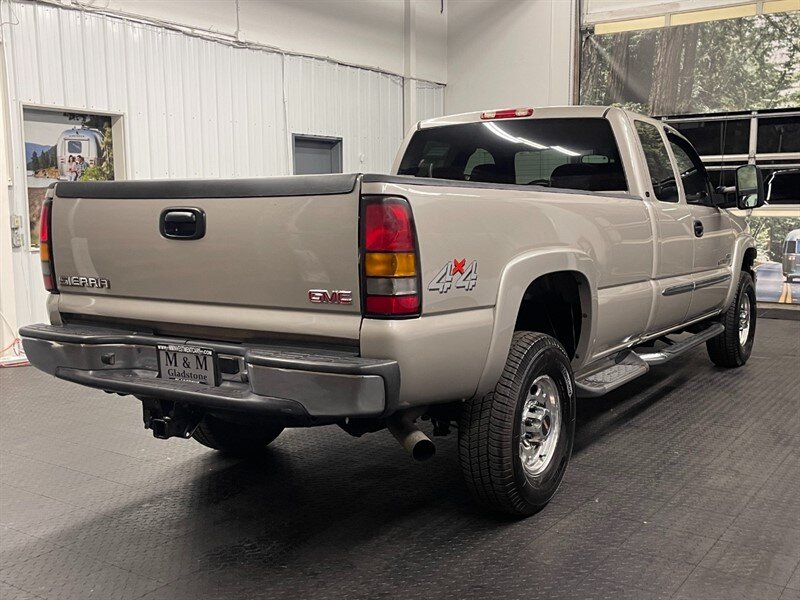 2006 GMC Sierra 2500 SLE 4DR  4X4 / 6.6L   - Photo 8 - Gladstone, OR 97027