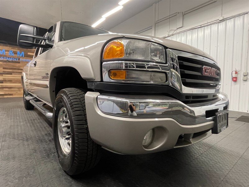 2006 GMC Sierra 2500 SLE 4DR  4X4 / 6.6L   - Photo 10 - Gladstone, OR 97027