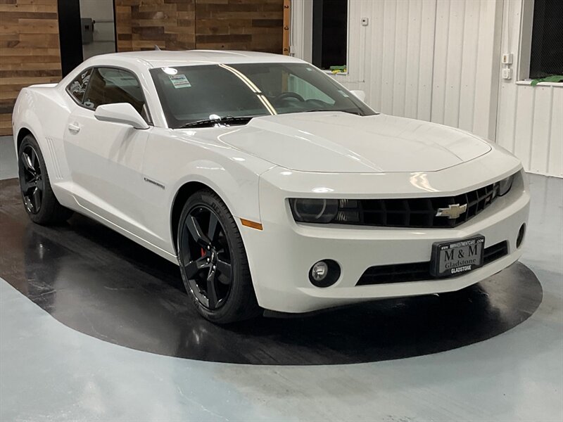 2011 Chevrolet Camaro LT Coupe RS PKG / NEW WHEELS & TIRES / Excel Cond  / 84K MILES - Photo 2 - Gladstone, OR 97027