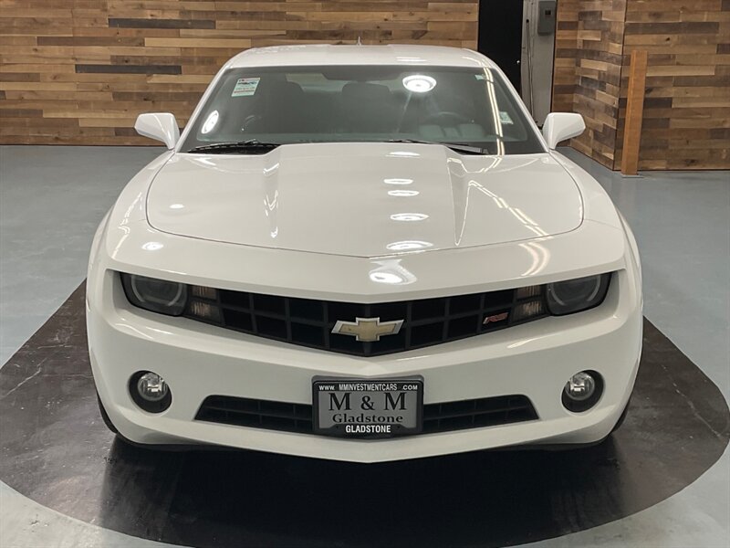 2011 Chevrolet Camaro LT Coupe RS PKG / NEW WHEELS & TIRES / Excel Cond  / 84K MILES - Photo 6 - Gladstone, OR 97027