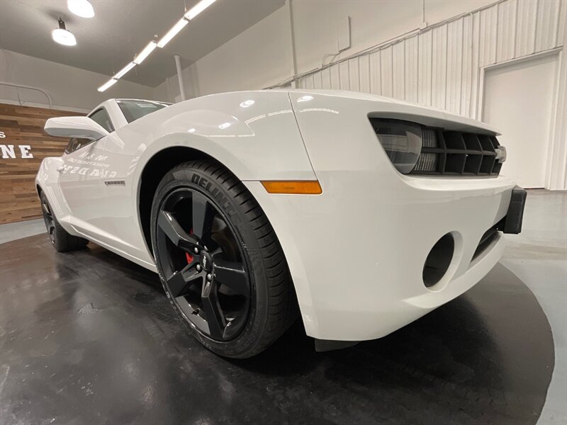 2011 Chevrolet Camaro LT Coupe RS PKG / NEW WHEELS & TIRES / Excel Cond  / 84K MILES - Photo 28 - Gladstone, OR 97027