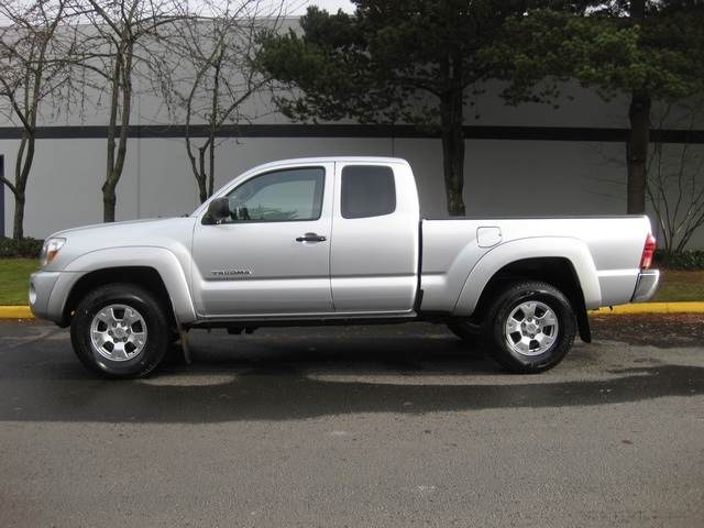 2008 Toyota Tacoma V6 Access Cab / 4x4/ Auto   - Photo 2 - Portland, OR 97217