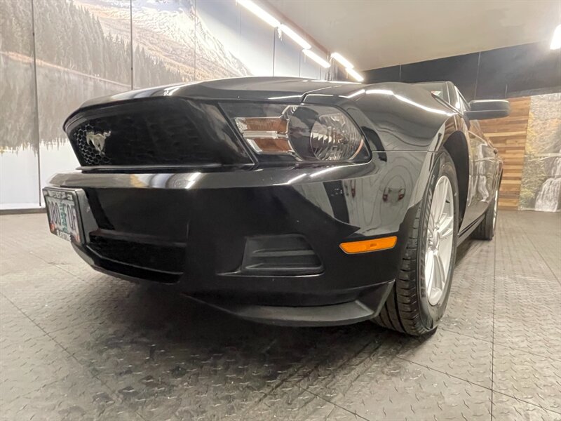 2012 Ford Mustang V6 Coupe 2Dr / 3.7L V6 / ONLY 45,000 MILES   - Photo 9 - Gladstone, OR 97027