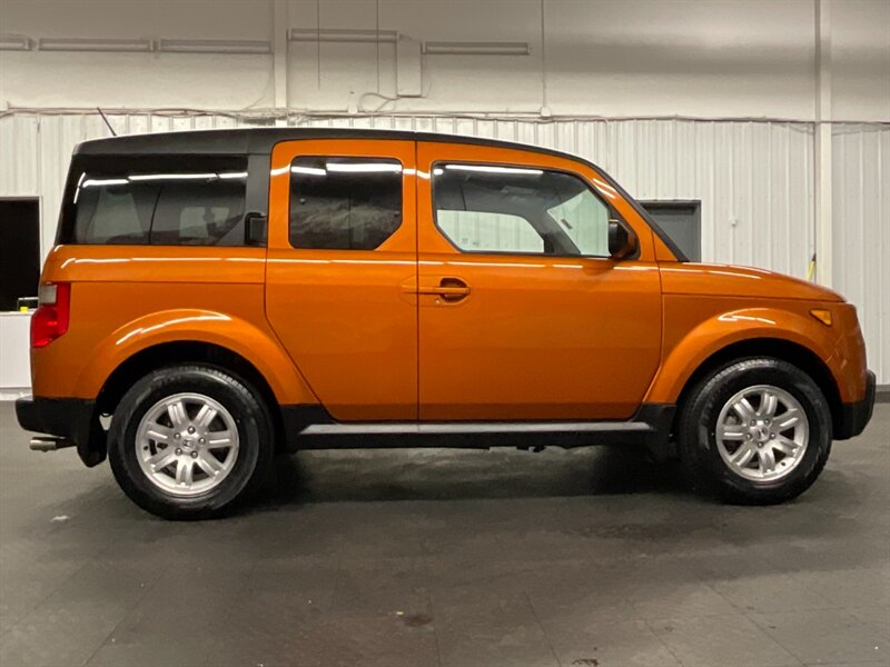 2006 Honda Element EX-P Sport Utility AWD / NEW TIRES / 88,000 MILES   - Photo 4 - Gladstone, OR 97027