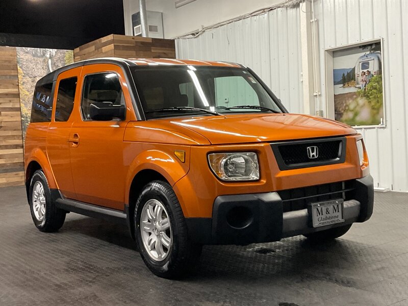 2006 Honda Element EX-P Sport Utility AWD / NEW TIRES / 88,000 MILES   - Photo 2 - Gladstone, OR 97027