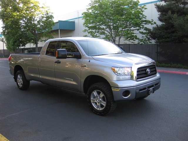 2008 Toyota Tundra SR5 4X4 V8 Double Cab / Long Bed/ Silver / 1-Owner   - Photo 8 - Portland, OR 97217