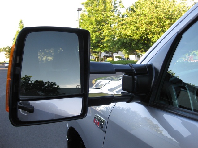 2008 Toyota Tundra SR5 4X4 V8 Double Cab / Long Bed/ Silver / 1-Owner   - Photo 17 - Portland, OR 97217