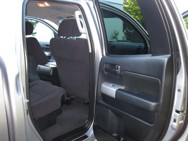 2008 Toyota Tundra SR5 4X4 V8 Double Cab / Long Bed/ Silver / 1-Owner   - Photo 36 - Portland, OR 97217