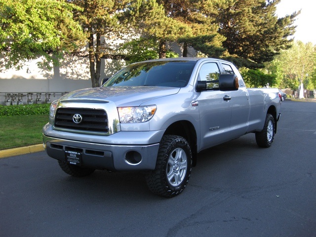 2008 Toyota Tundra SR5 4X4 V8 Double Cab / Long Bed/ Silver / 1-Owner   - Photo 1 - Portland, OR 97217