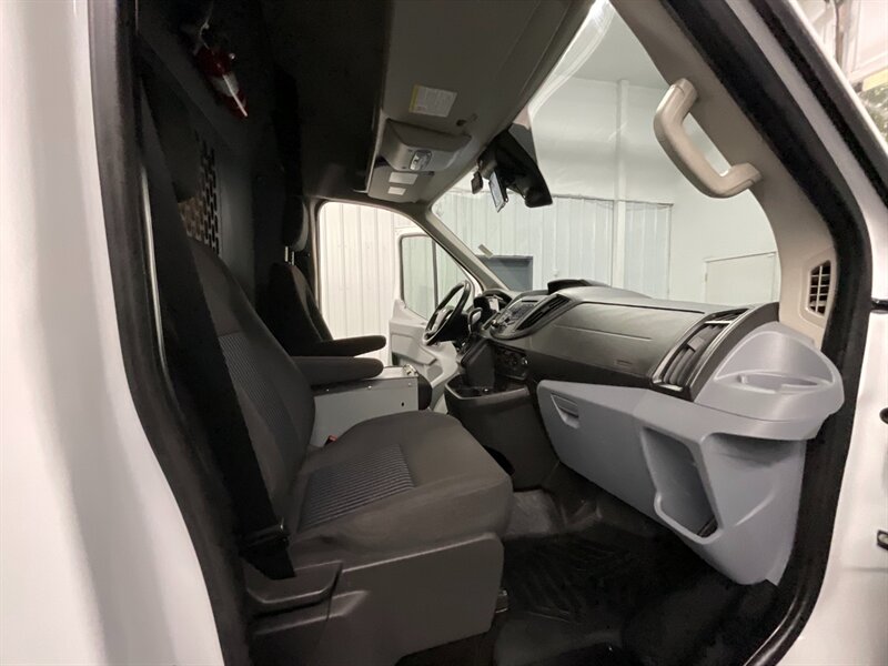 2015 Ford Transit   - Photo 14 - Gladstone, OR 97027