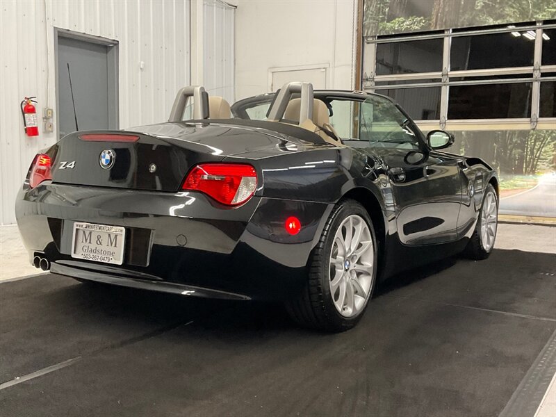 2006 BMW Z4 3.0i Convertible / Premium Package / 55,000 MILES  / Leather & Heated Seats / LOCAL CAR / Excel Cond - Photo 29 - Gladstone, OR 97027