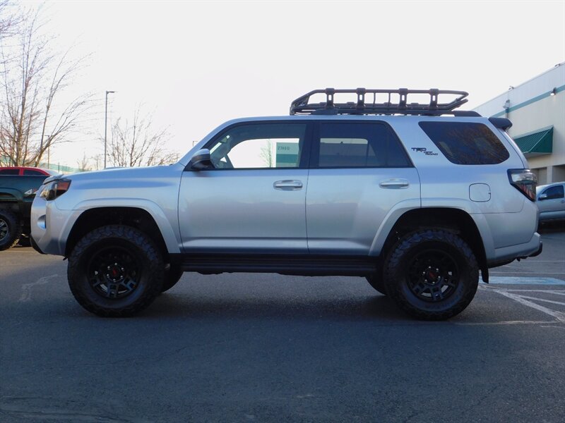 2020 Toyota 4Runner TRD Off-Road 4X4 / N   - Photo 3 - Gladstone, OR 97027