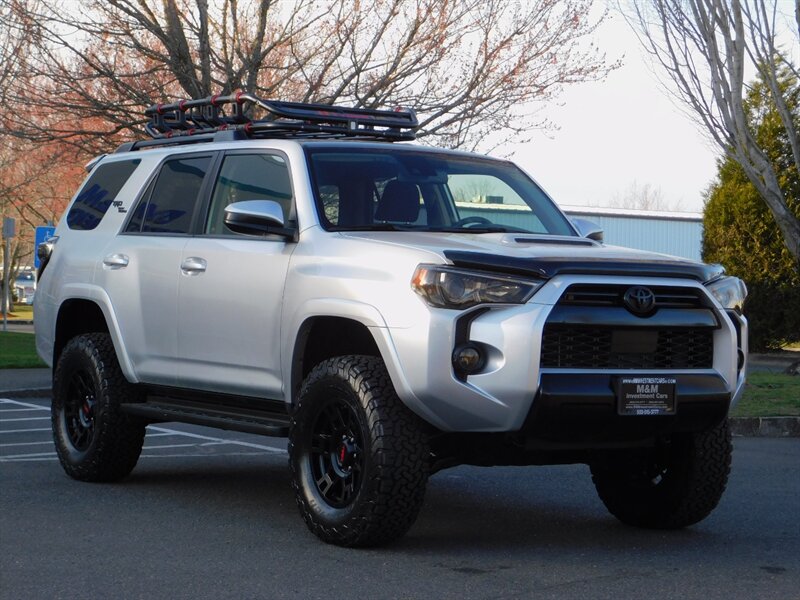 2020 Toyota 4Runner TRD Off-Road 4X4 / N   - Photo 2 - Gladstone, OR 97027