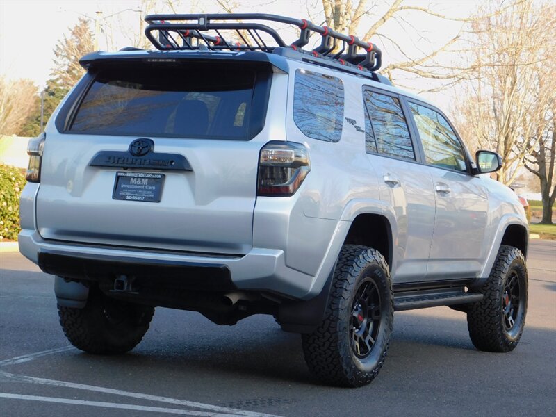 2020 Toyota 4Runner TRD Off-Road 4X4 / N   - Photo 8 - Gladstone, OR 97027