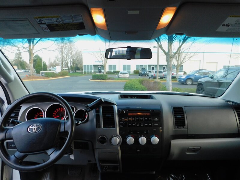 2010 Toyota Tundra DOUBLE CAB 4-Door / 4X4 / V8 , 5.7L / LONG BED   - Photo 16 - Portland, OR 97217