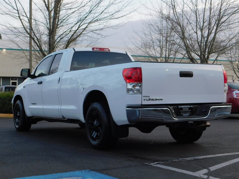 2010 Toyota Tundra DOUBLE CAB 4-Door / 4X4 / V8 , 5.7L / LONG BED   - Photo 7 - Portland, OR 97217