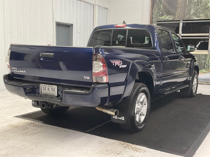 2013 Toyota Tacoma V6 TRD SPORT Double Cab 4X4 / 4.0L V6 / 1-OWNER  / RUST FREE / Navigation & Backup Camera / 104,000 MILES - Photo 7 - Gladstone, OR 97027