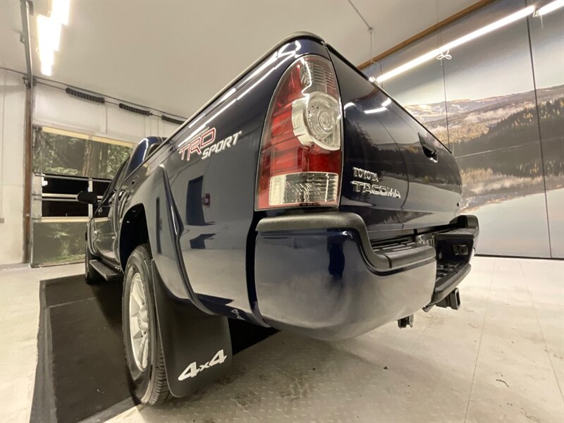 2013 Toyota Tacoma V6 TRD SPORT Double Cab 4X4 / 4.0L V6 / 1-OWNER  / RUST FREE / Navigation & Backup Camera / 104,000 MILES - Photo 11 - Gladstone, OR 97027