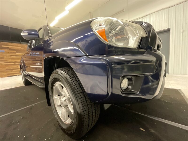 2013 Toyota Tacoma V6 TRD SPORT Double Cab 4X4 / 4.0L V6 / 1-OWNER  / RUST FREE / Navigation & Backup Camera / 104,000 MILES - Photo 27 - Gladstone, OR 97027