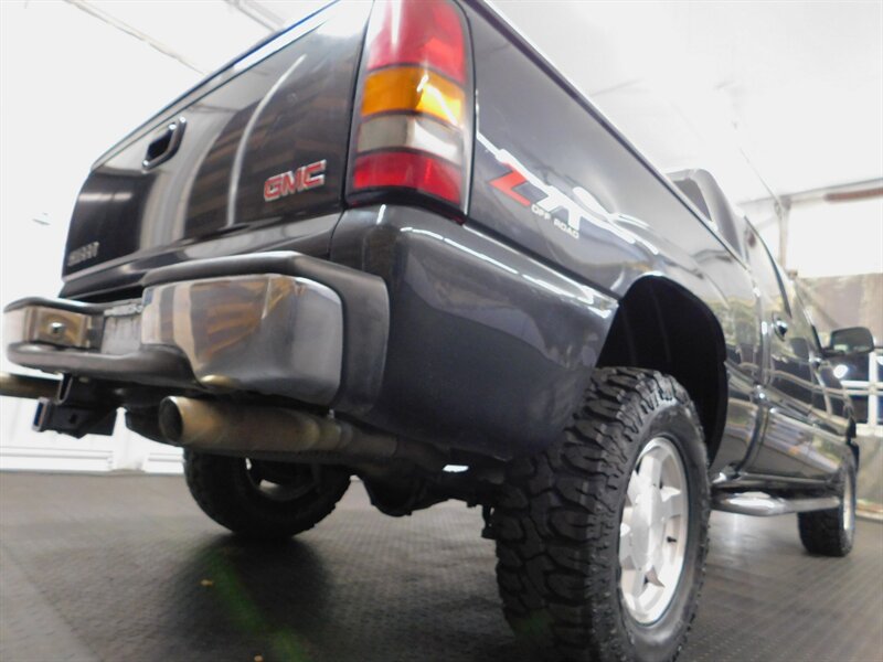 2004 GMC Sierra 1500 SLT Crew Cab 4X4 /Z7   - Photo 38 - Gladstone, OR 97027