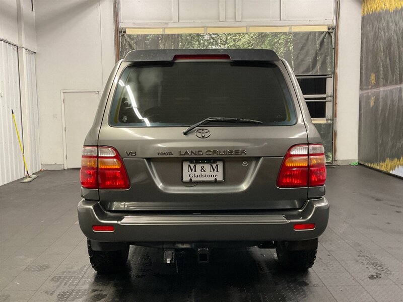 2000 Toyota Land Cruiser 4X4 / Leather / NEW LIFT KIT W/ NEW WHEELS & TIRES  RUST FREE / Backup Camera / BRAND NEW SUSPENSION LIFT KIT W/ NEW BF GOODRICH TIRES & WHEELS / SHARP & CLEAN !!! - Photo 6 - Gladstone, OR 97027